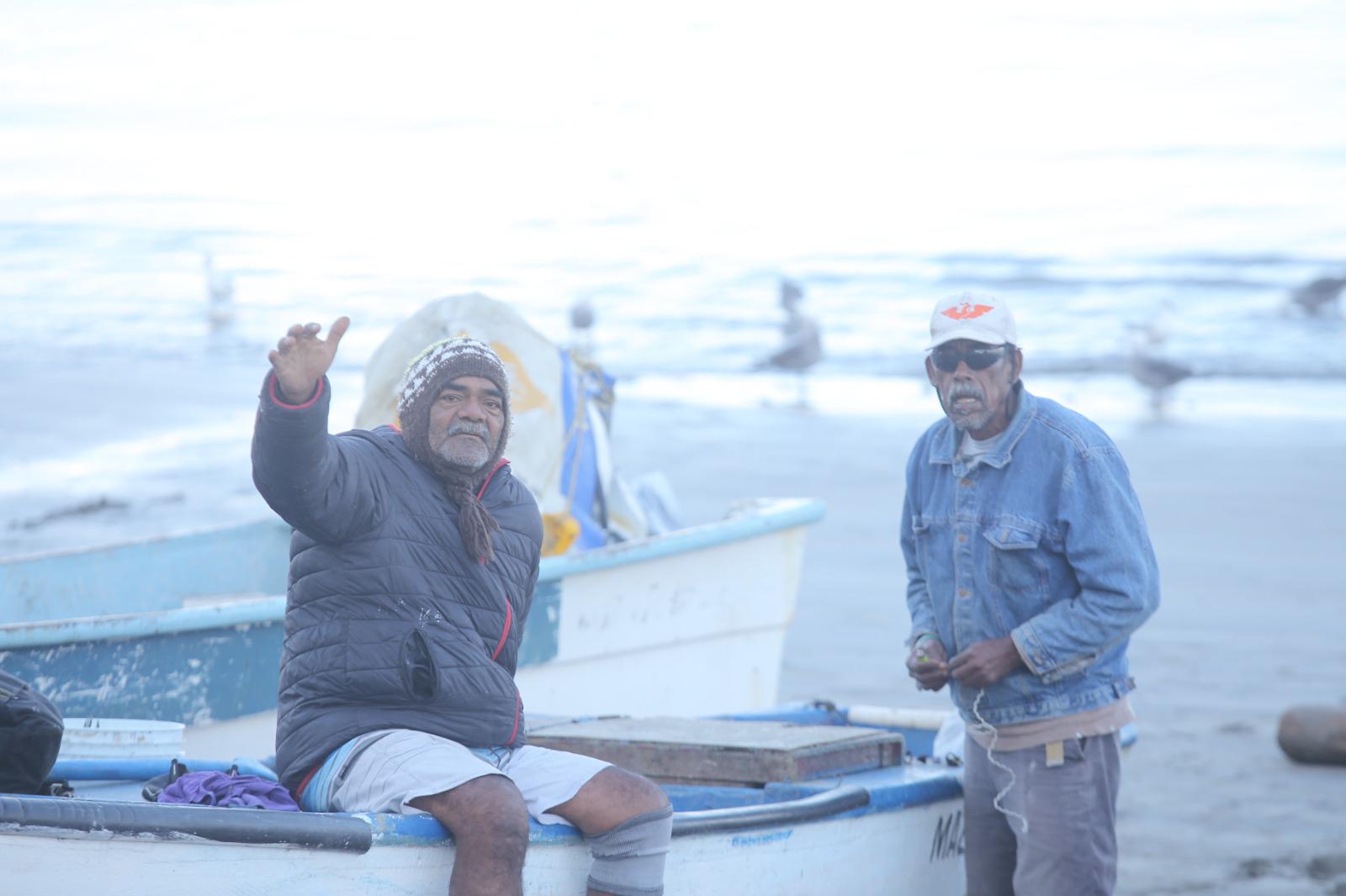 $!El mar se pone frío y en Mazatlán inicia la temporada de sierra
