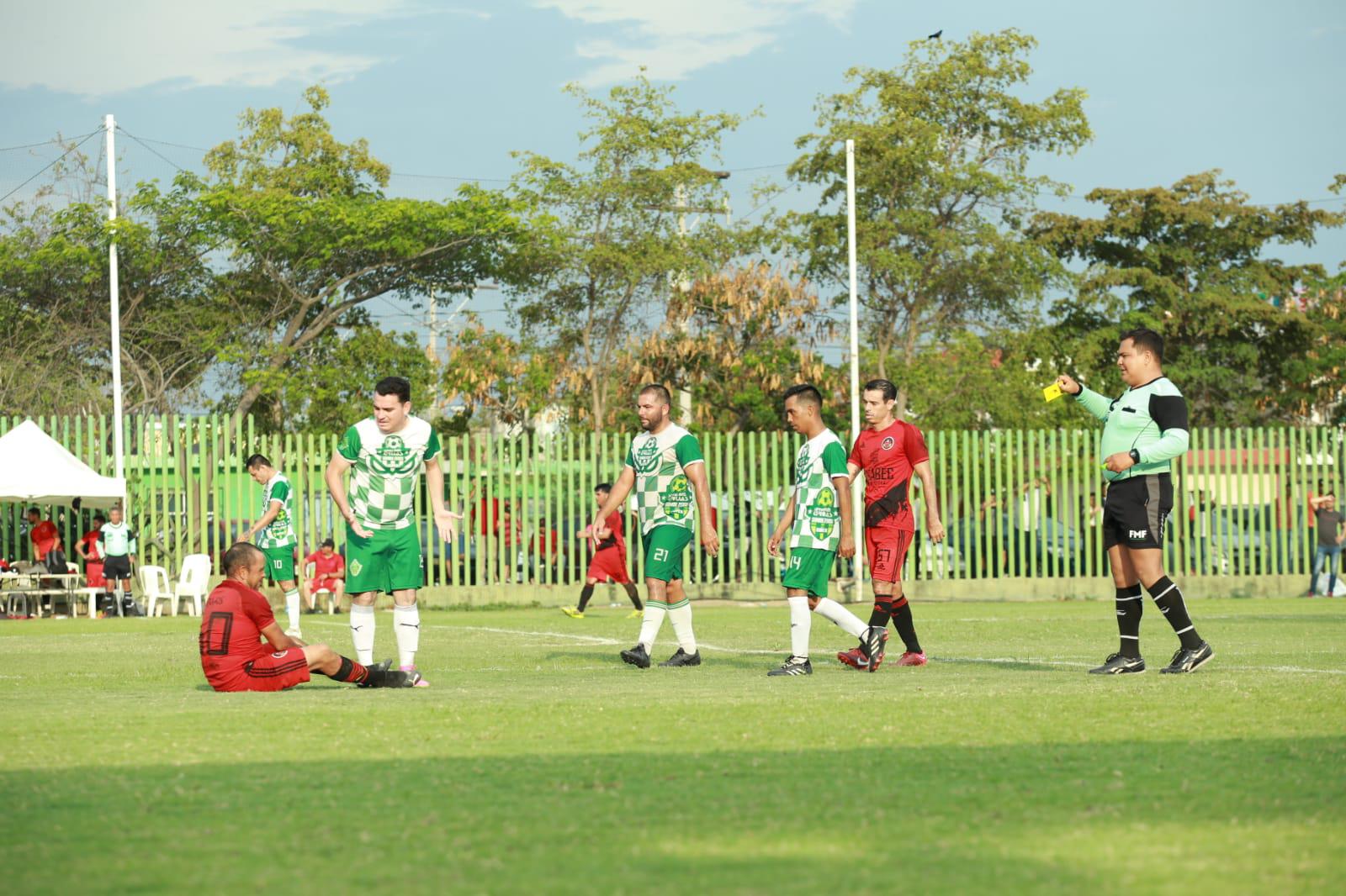 $!Se alzan Rojos de Villa Unión como campeones de la Súper Veteranos Primera Fuerza