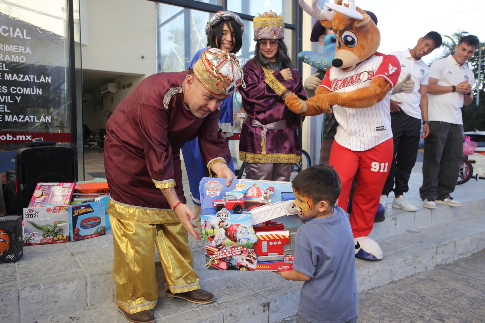 $!Una vez más Noroeste y Por Las Voces Sin Justicia unen esfuerzos en la campaña ‘Sé Un Rey Mago’
