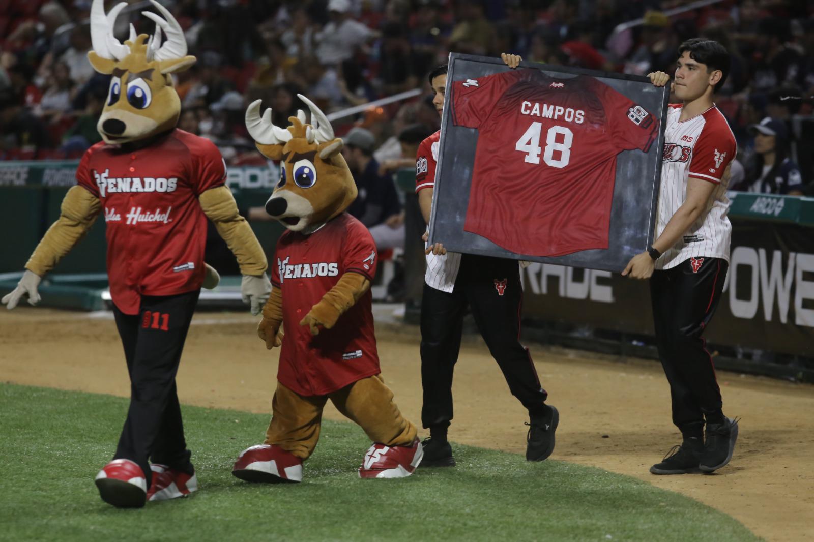 $!Francisco Campos, inmortal de Venados: retiran su número 48