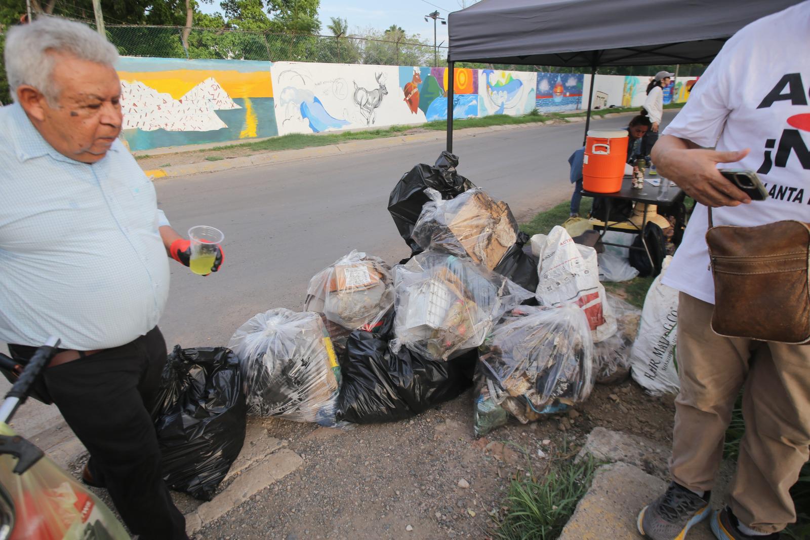 $!Unen esfuerzos colectivos ambientalistas para limpiar y conservar el Arroyo Jabalines
