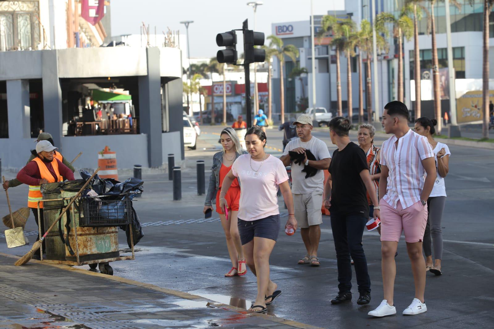 $!Mazatlán es ‘otra cosa’ este viernes por la mañana, con el turismo por todos lados