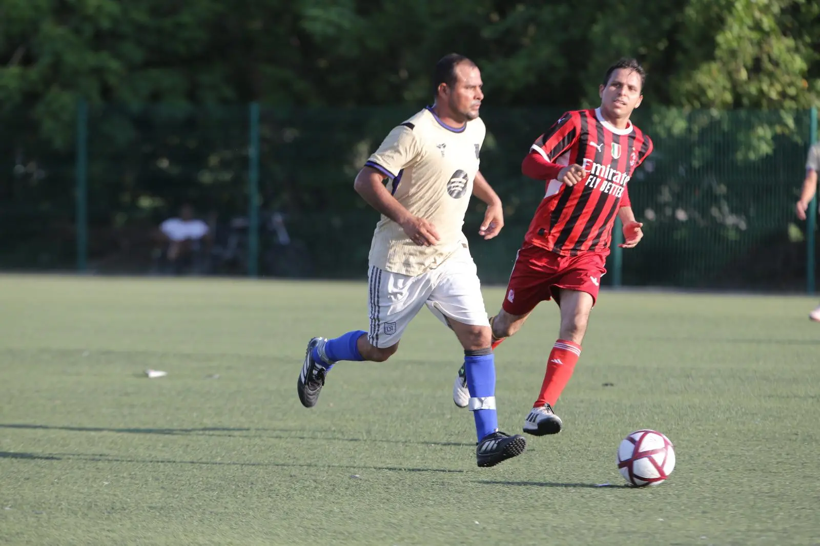 $!YEW FC-Pancho Villa asegura liderato general de Futbol Súper de Verano