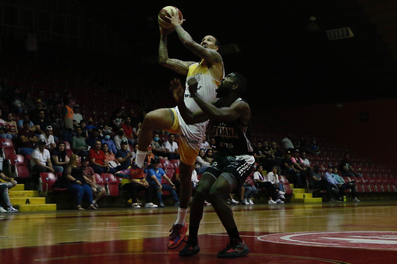 $!Caballeros de Culiacán es barrido en casa por Zonkeys de Tijuana
