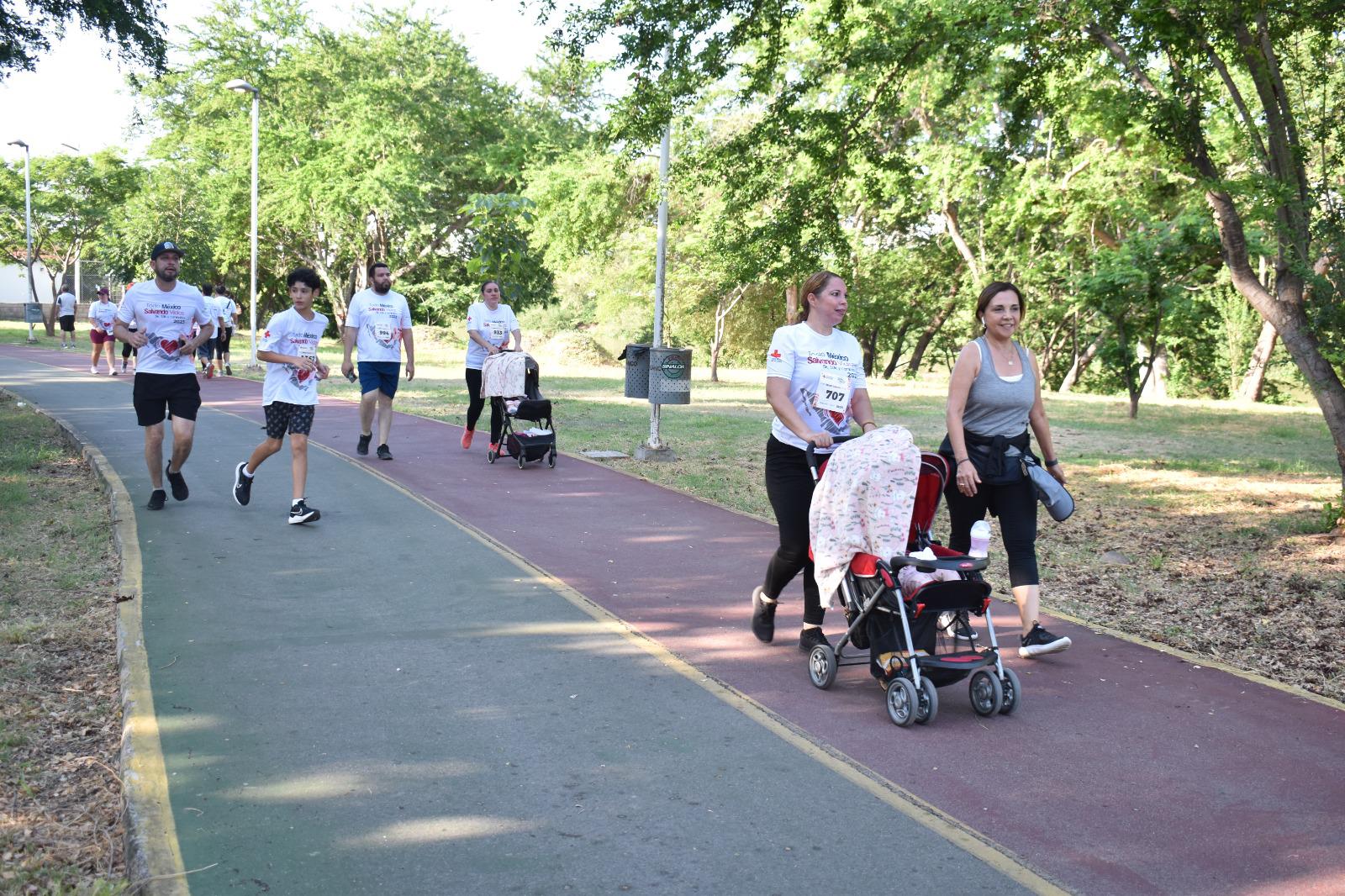 $!Celebra Cruz Roja en Culiacán la carrera ‘Todo México Salvando Vidas’