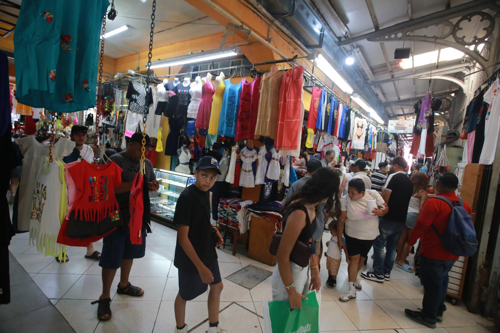 $!Mercado Pino Suárez registra repunte de visitantes en los últimos fines de semana