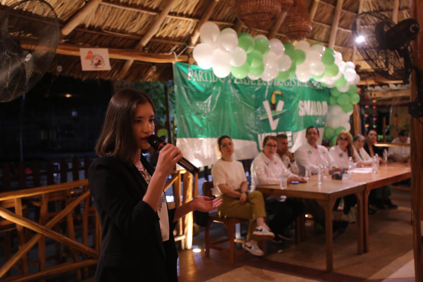 $!Exponen ante candidatos del PVEM problemática del drenaje, vialidad y ecológica en Mazatlán