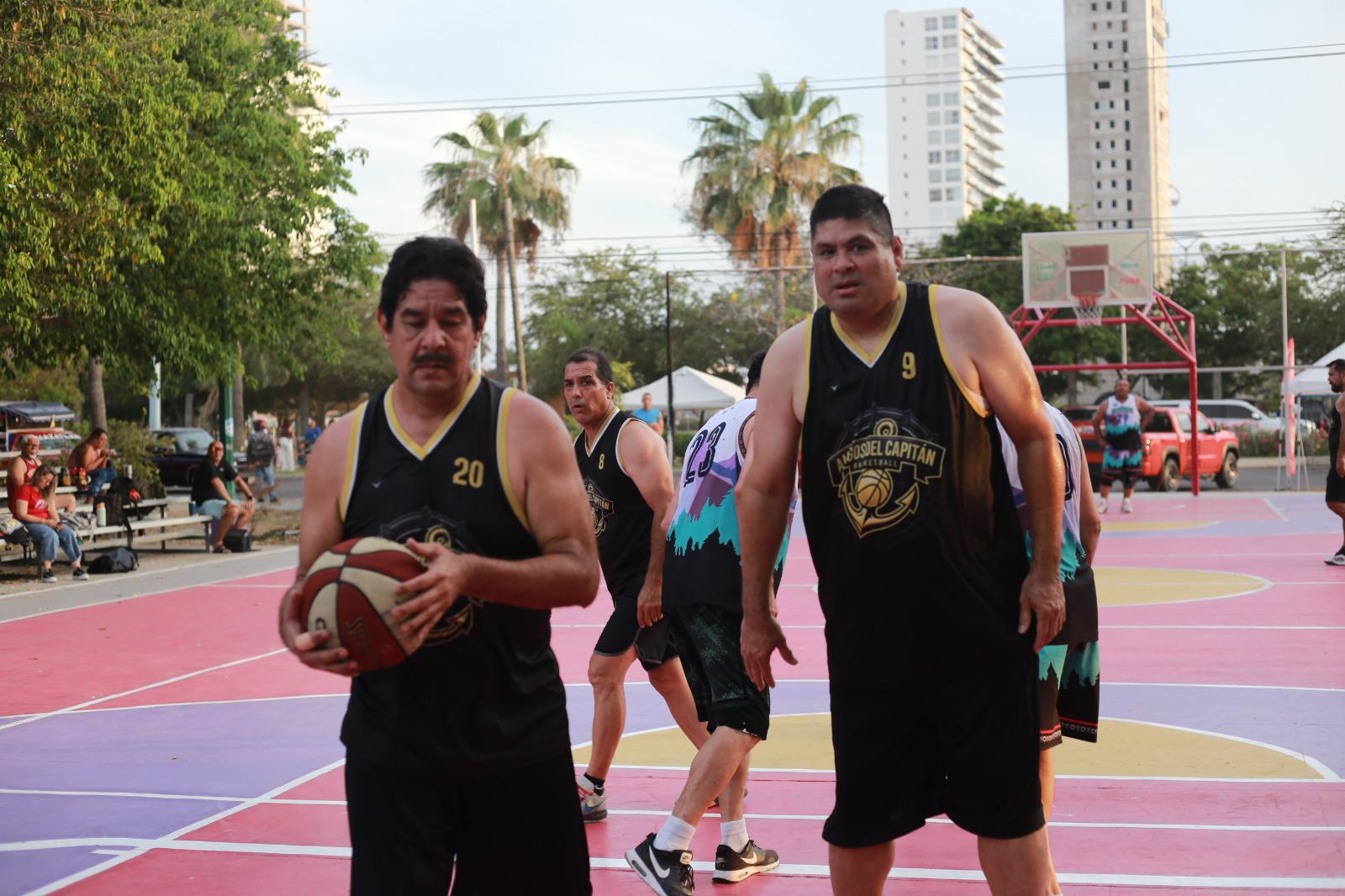 $!Amigos del Capitán hace valer jerarquía en Maxibasquetbol