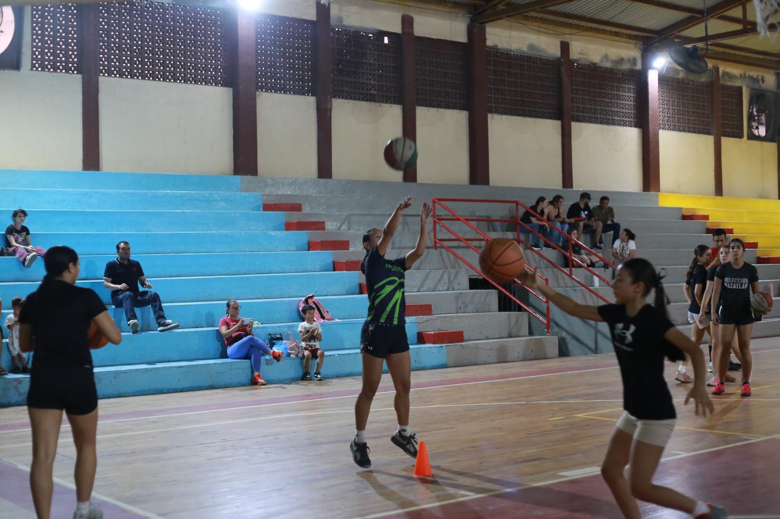 $!Talento juvenil acude a Try Out de Marinas Basketball
