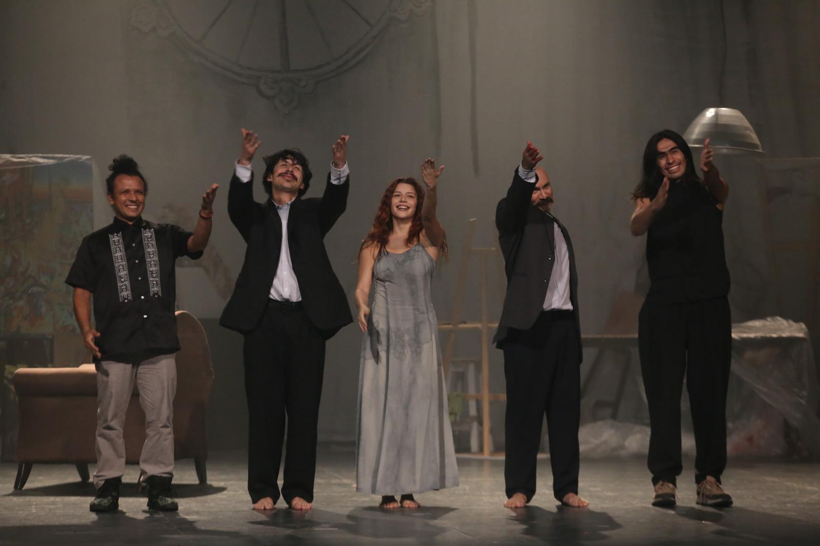 $!El Teatro Ángela Peralta recibió la presentación de “Castel: El universo de la desolación”, como parte del Festival Cultural Mazatlán 2026.