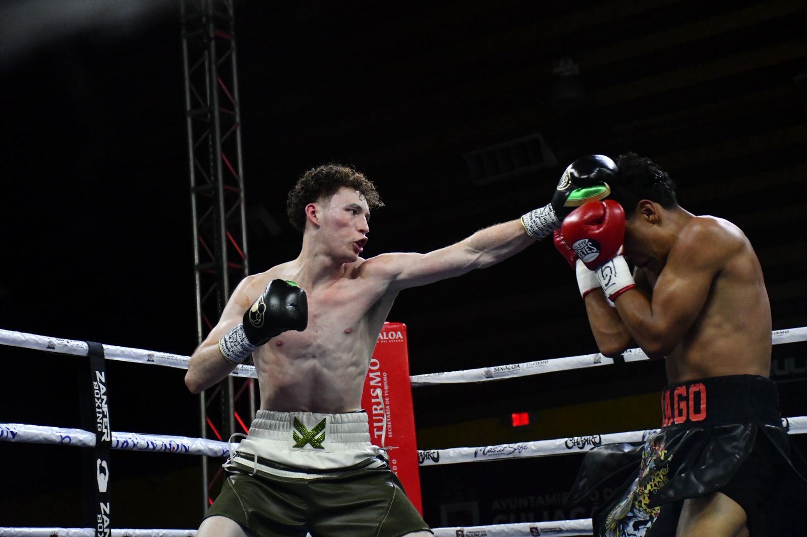 $!Emoción total en las preliminares a la pelea de Marco Verde