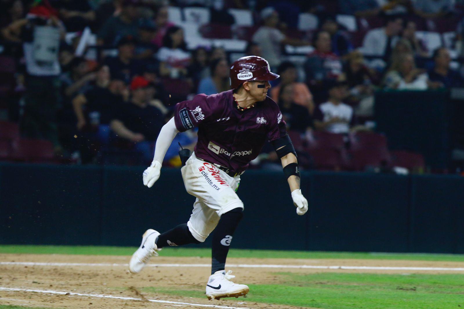 $!Tomateros corta racha de derrotas y empareja el Clásico de la LMP