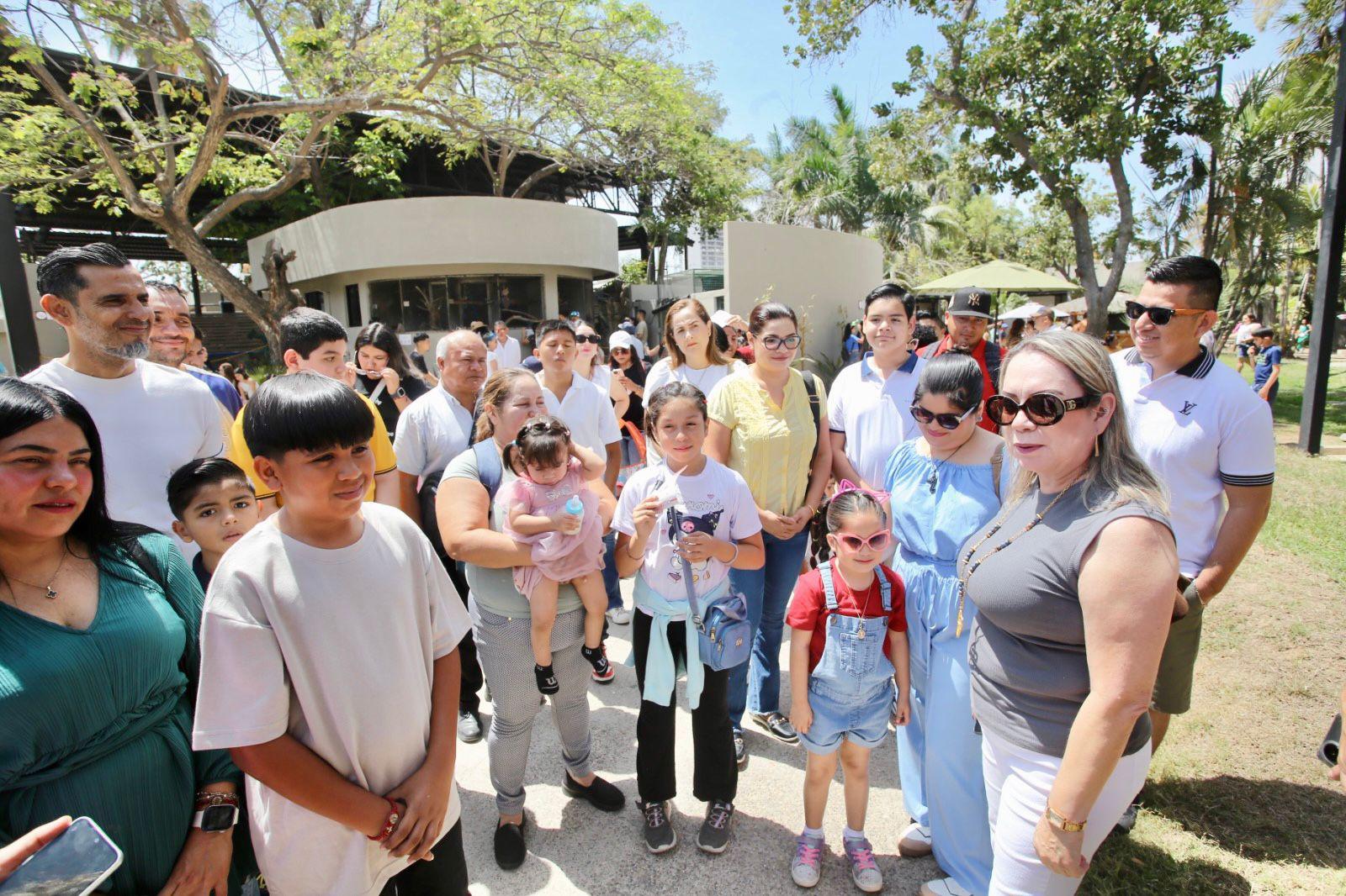 $!Hijos de trabajadores de Noroeste celebran el Día del Niño con una ‘exploración’ en el Gran Acuario de Mazatlán