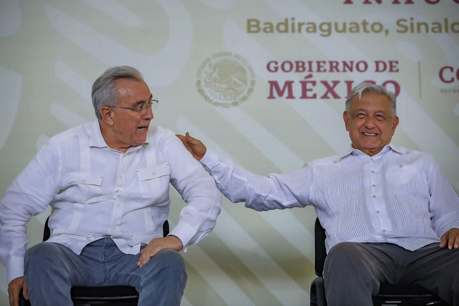 $!Viene bien ‘relevo generacional’, asegura AMLO en Badiraguato; arenga hablando de pensiones