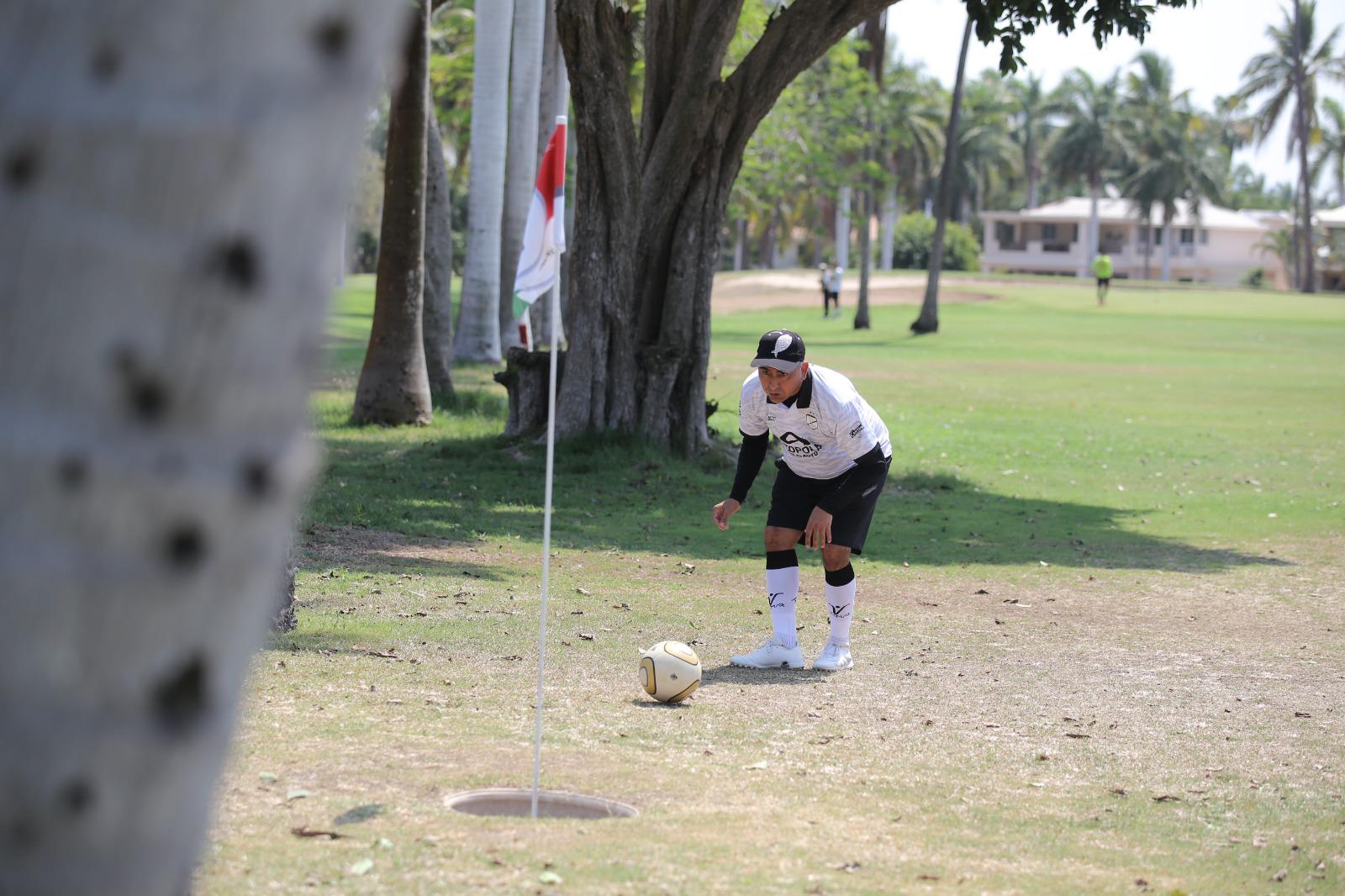 $!Cumplen jugadores con primera ronda en Footgolf Mazatlán Open