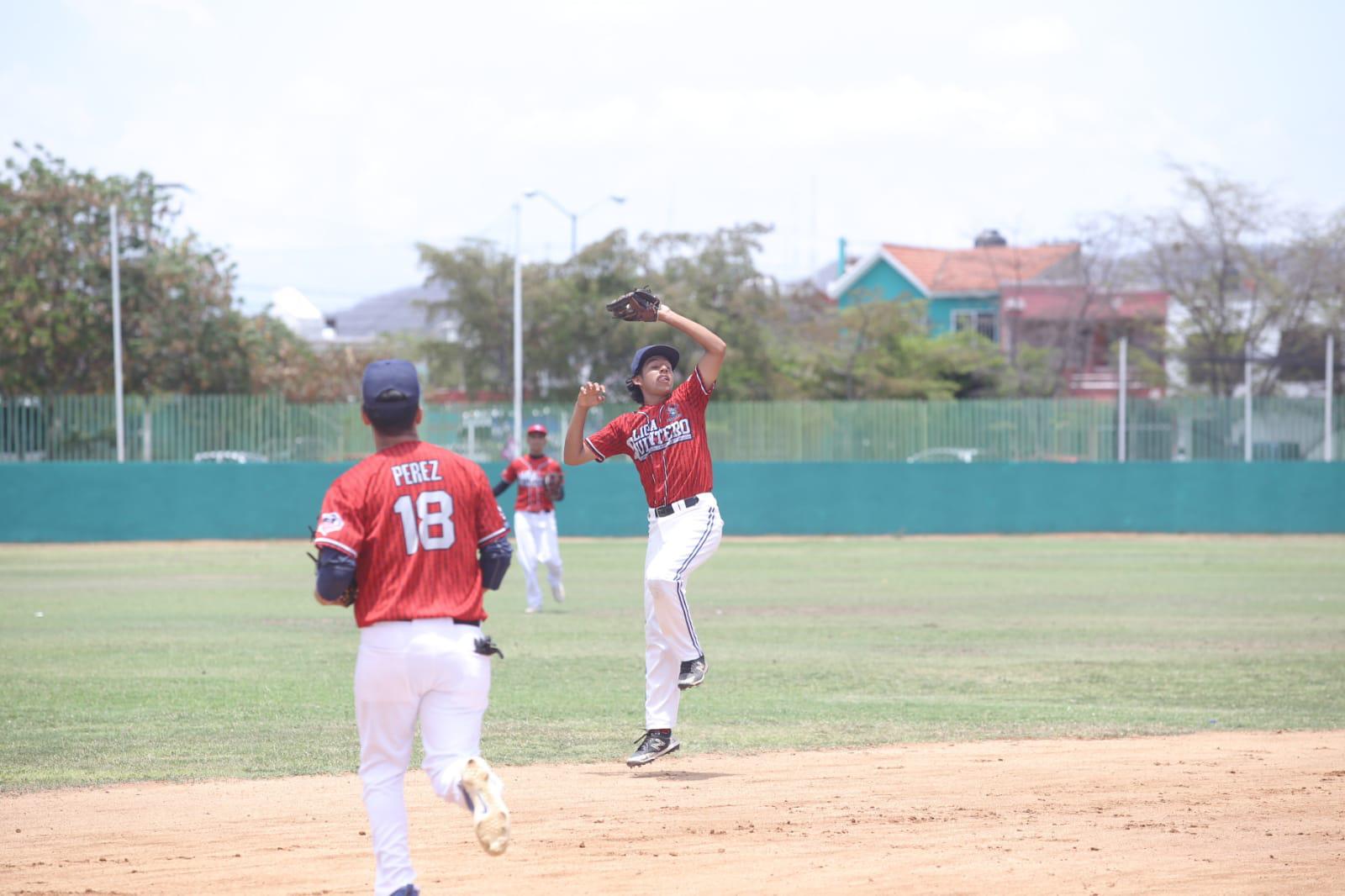 $!Liga Quintero-Mazatlán cae apretadamente ante SLP en el Mazatlán Baseball Tournament