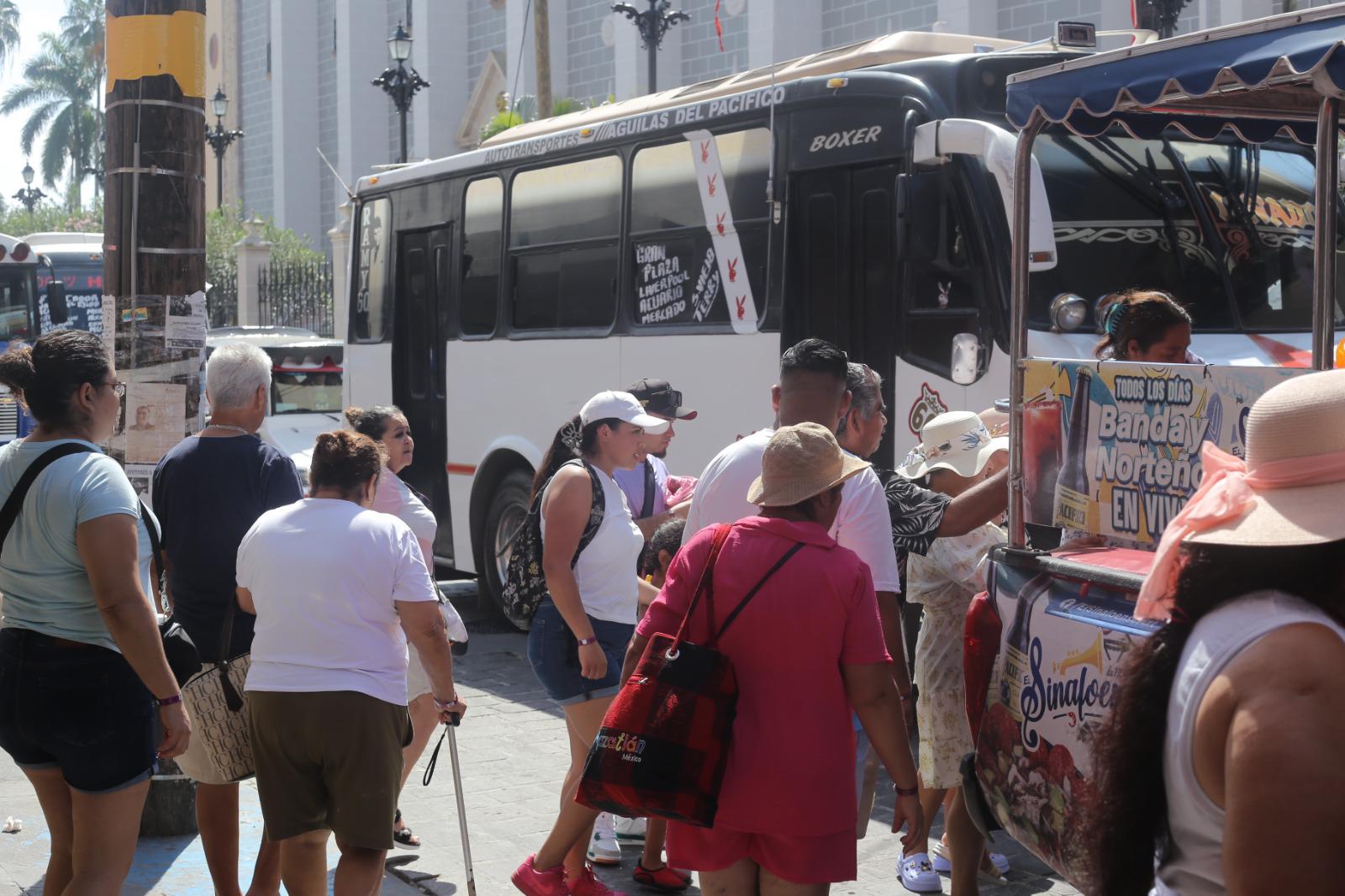 $!Recibe Mazatlán al crucero Royal Princess, el número 79 del año