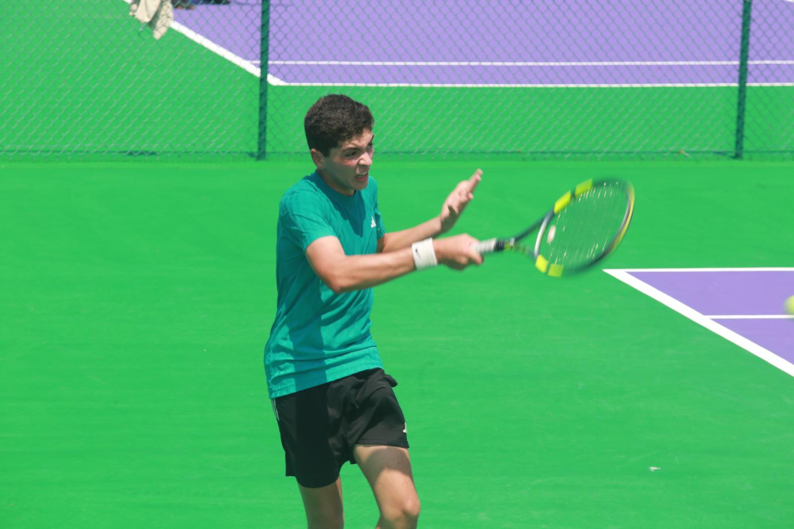 $!Jorge Aviña se ciñe la corona de la Copa de Tenis José Cruz y reafirma su vigencia