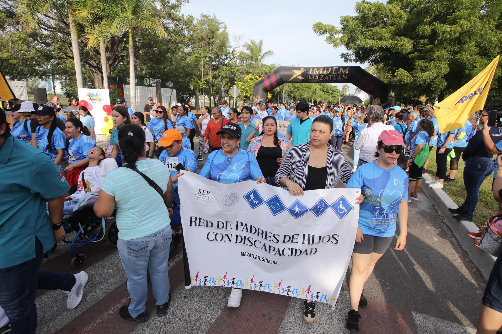 $!Celebran colorida Caminata por el Día Internacional de la Parálisis Cerebral en Mazatlán