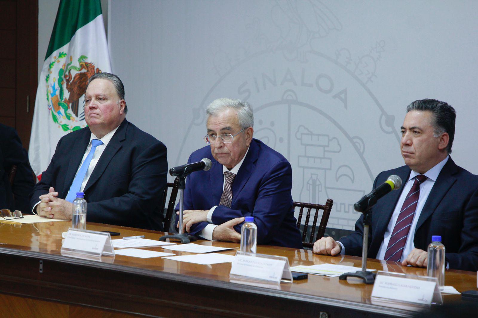 $!Rocha Moya toma de protesta del Consejo de Notarios del Estado de Sinaloa