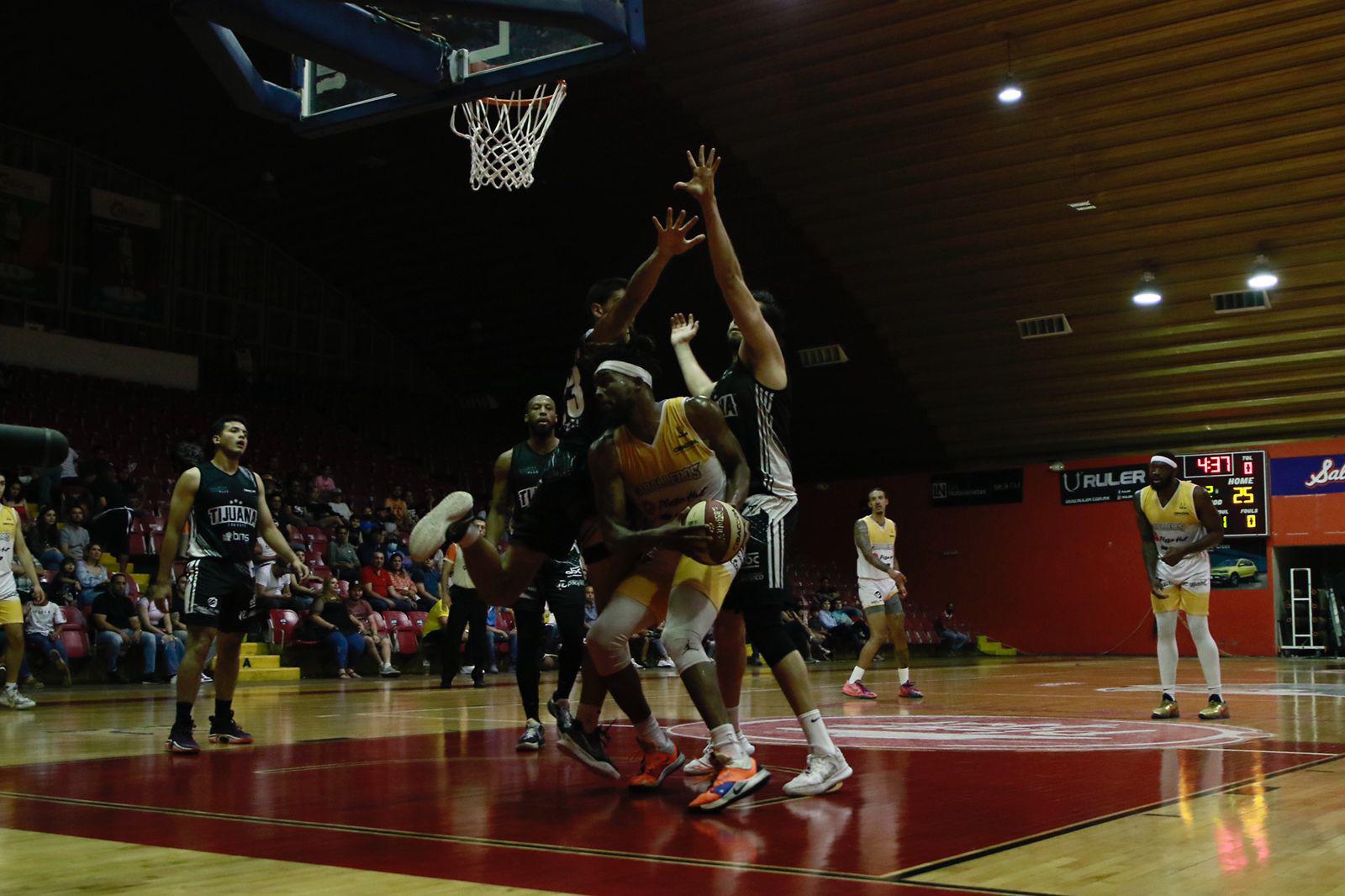 $!Caballeros de Culiacán es barrido en casa por Zonkeys de Tijuana