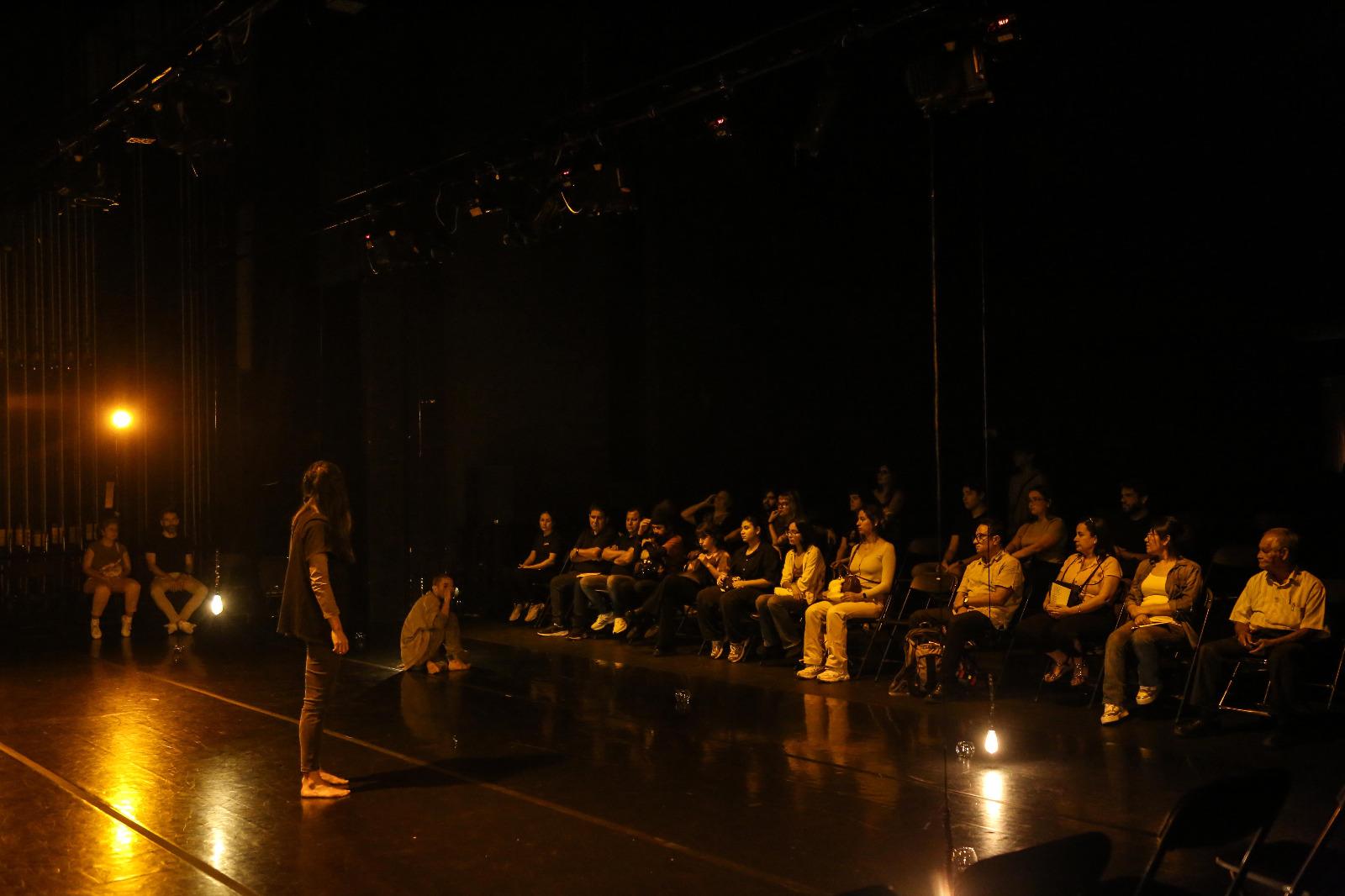 $!La propuesta invita a cuestionar lo que resulta violento o si existe la belleza en la violencia.