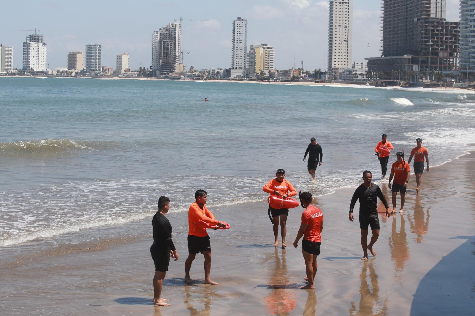 $!Marina refuerza capacitación de rescatistas rumbo al verano en Mazatlán