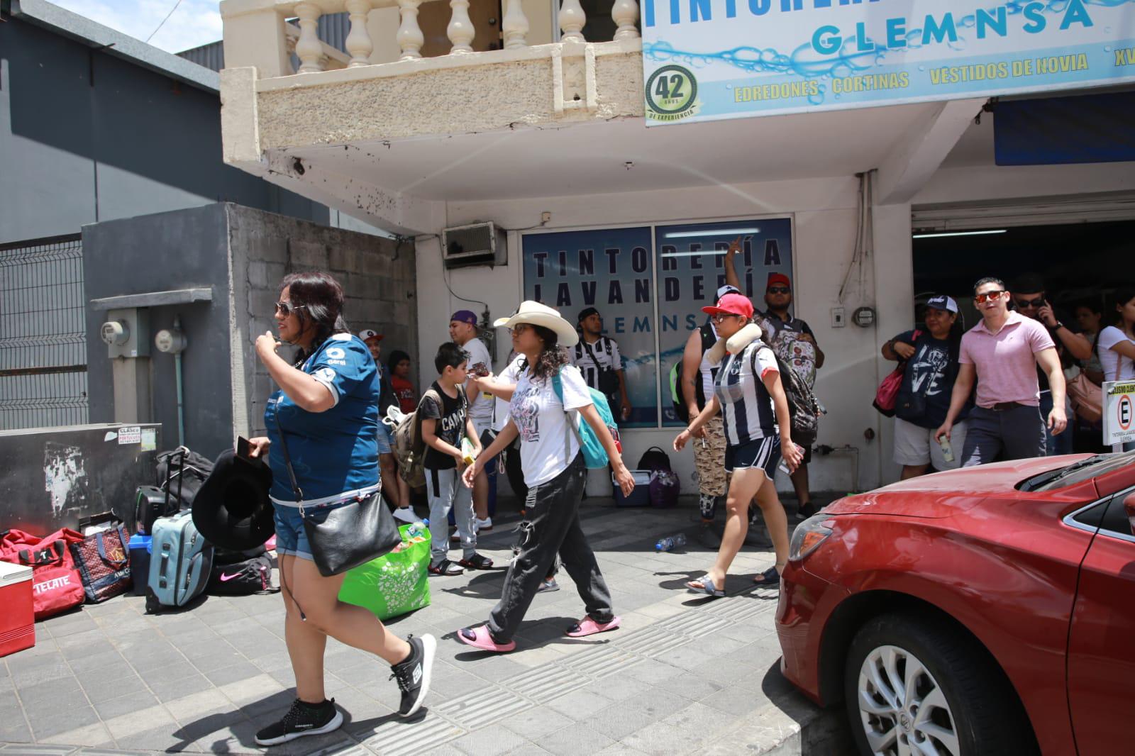 $!La Pandilla de Monterrey invade Mazatlán (FOTOS)