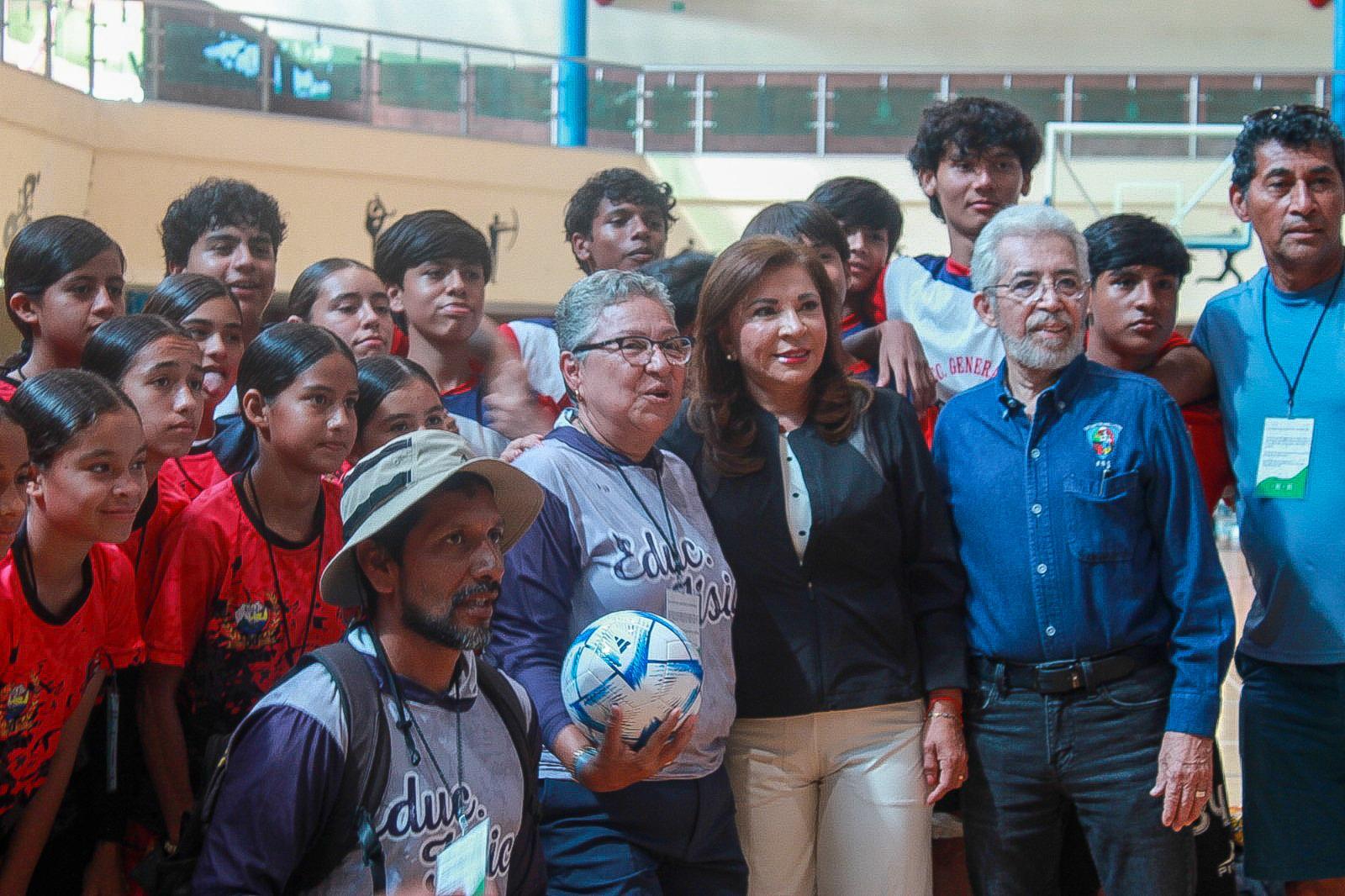 $!Inauguran el Mundialito Escolar de Fútbol del Gobierno de Sinaloa
