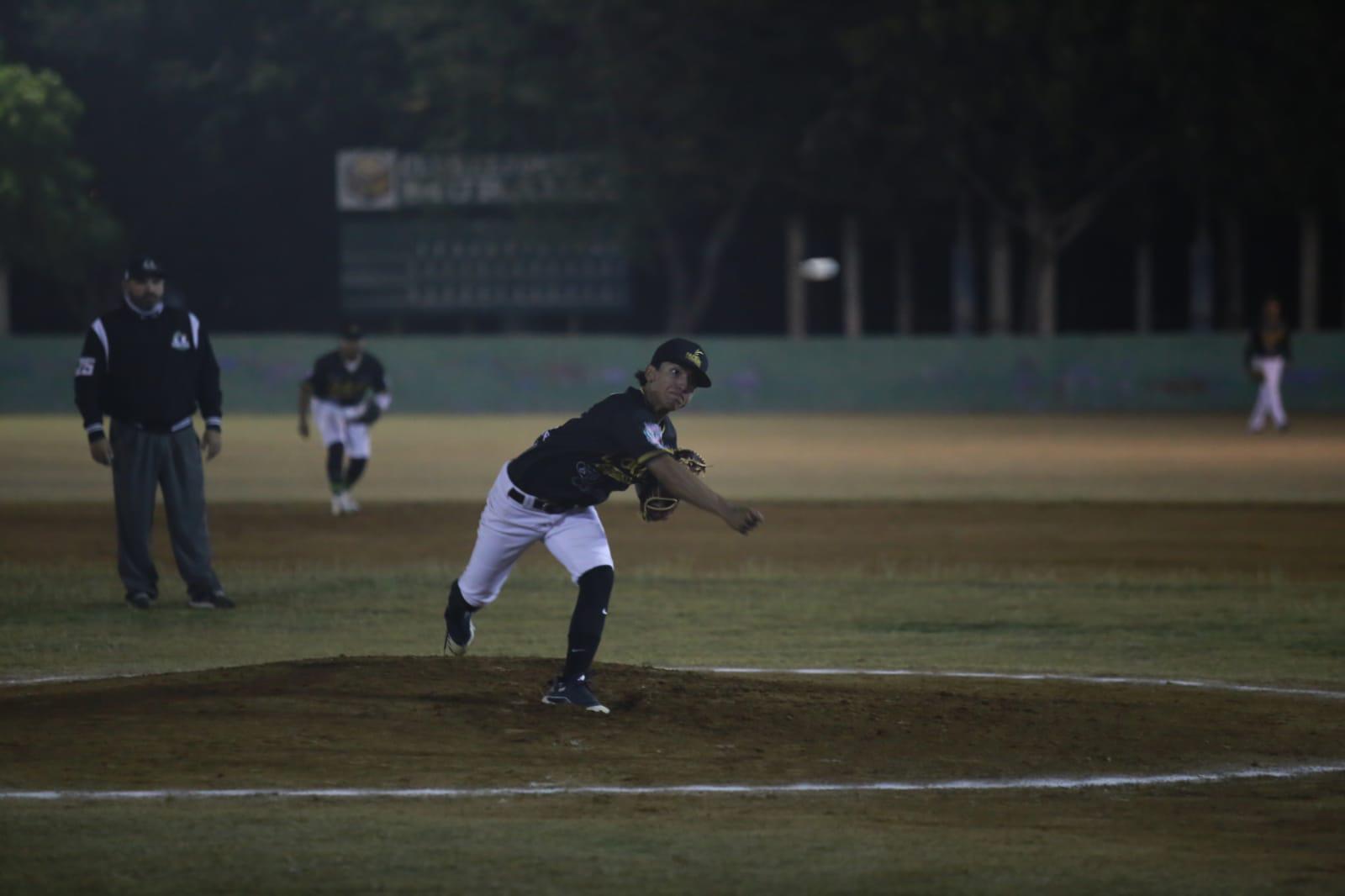 $!Padres ‘despluma’ a Pollería Catalina, en Clase Abierta de Beisbol