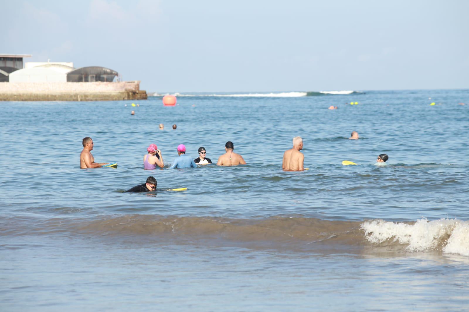 $!Nadadores de varios estados del País participan en séptima puntuable