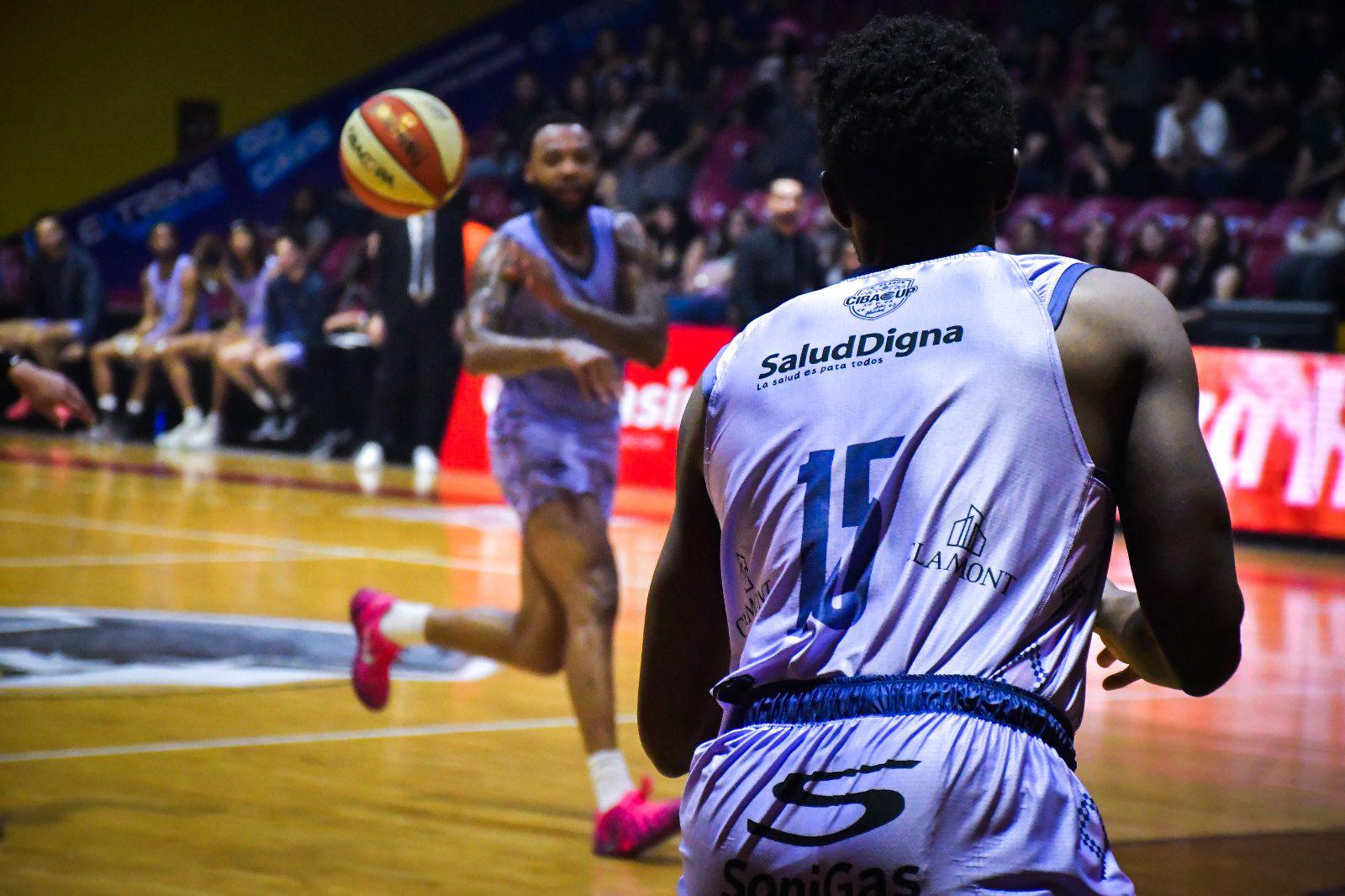 $!Caballeros abre con triunfo la segunda vuelta del Cibacopa