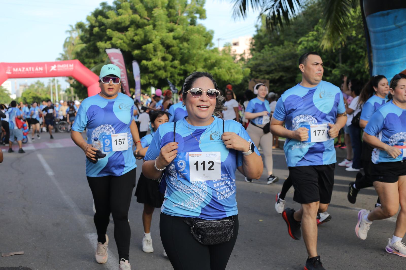$!¡Inclusión y solidaridad! Mazatlán corre con el corazón en Carrera por la Parálisis Cerebral