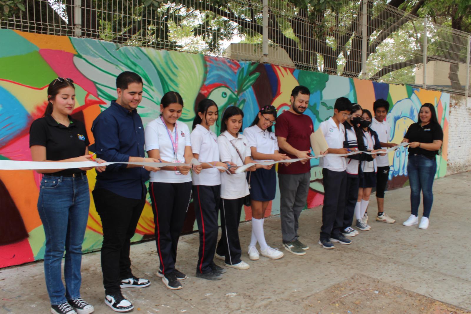 $!Estudiantes de secundaria en Culiacán dejan su legado en murales