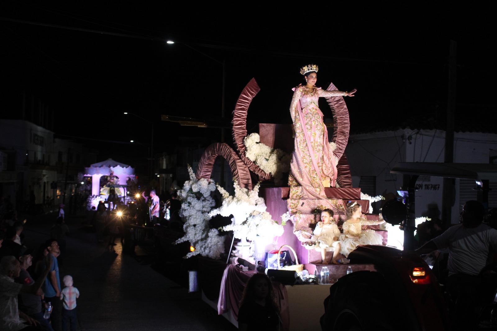 $!Desfile de la Feria de la Primavera llena de alegría las calles de El Rosario