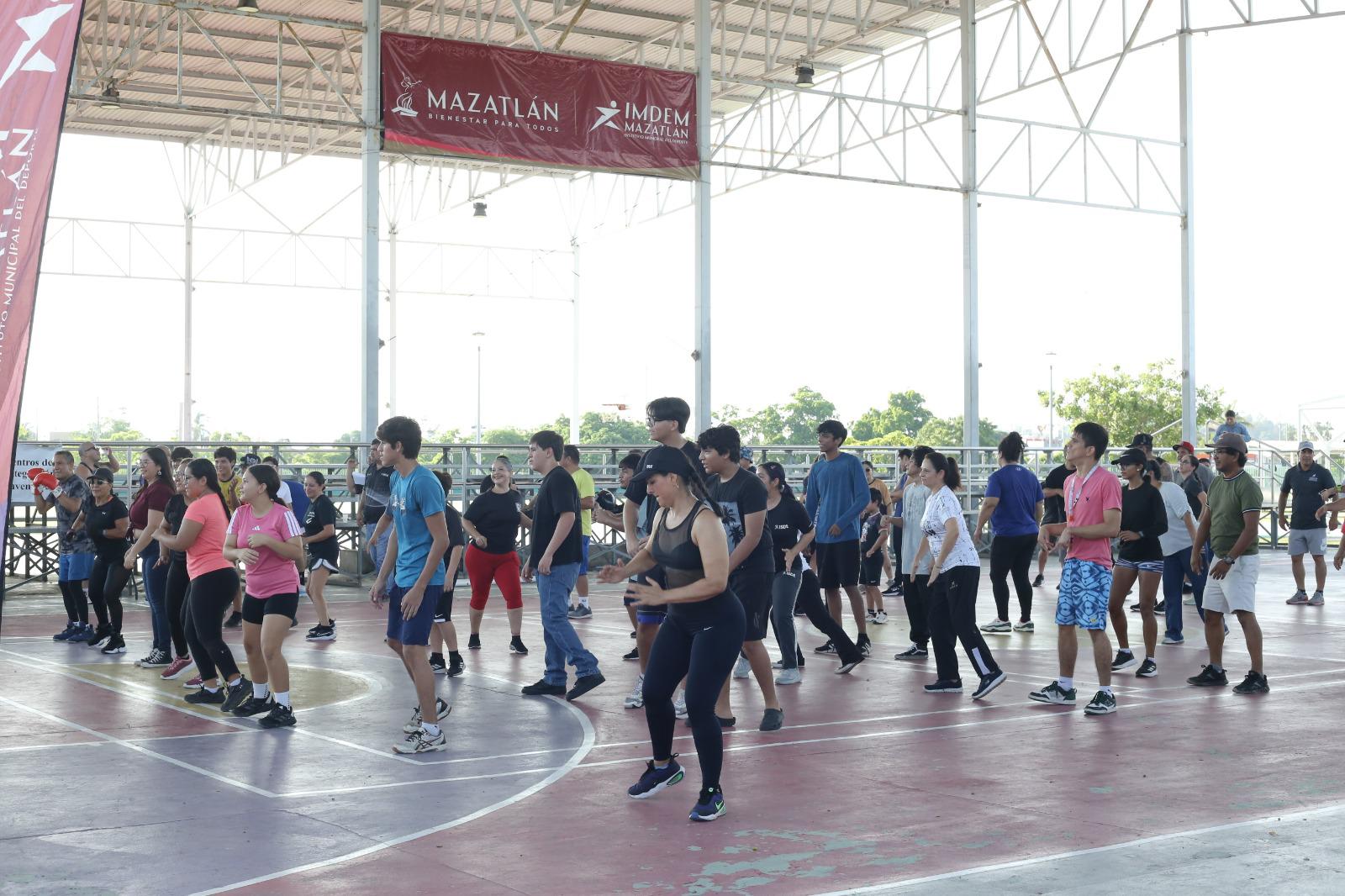 $!Boxeadores profesionales llevan sus técnicas a la Clase Nacional Puños de Transformación en Mazatlán