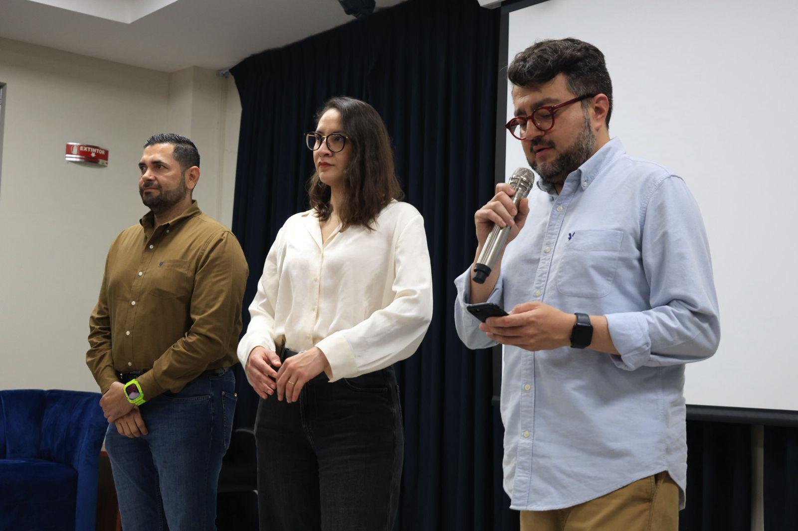 $!Adolfo Plata Guzmán, director general del IMCC; Graciela Ríos Vázquez, del CCC, y César Uriarte, coordinador del diplomado.