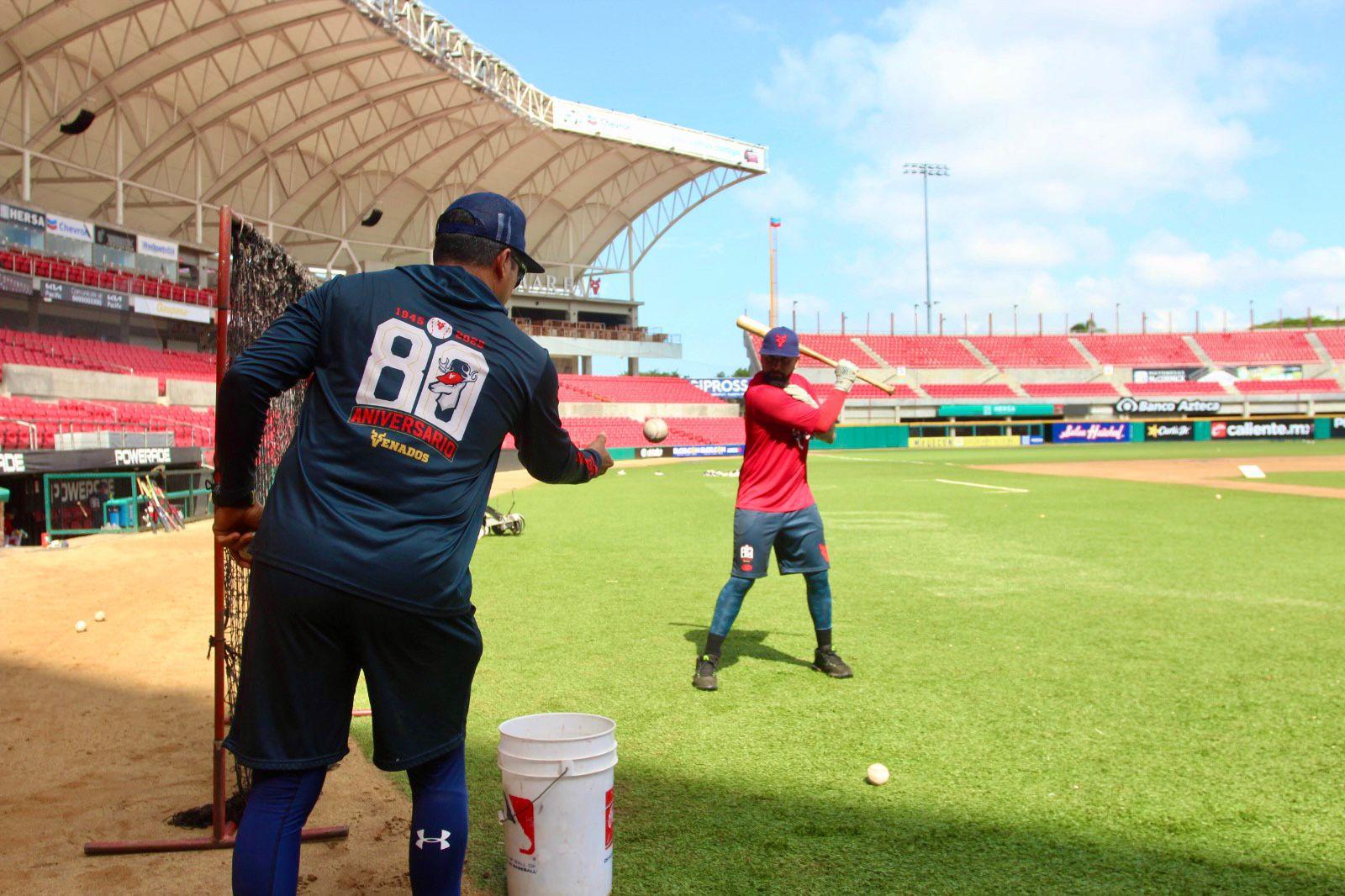 $!Con equipo completo, Venados se prepara en el Teodoro Mariscal para la serie ante Tomateros