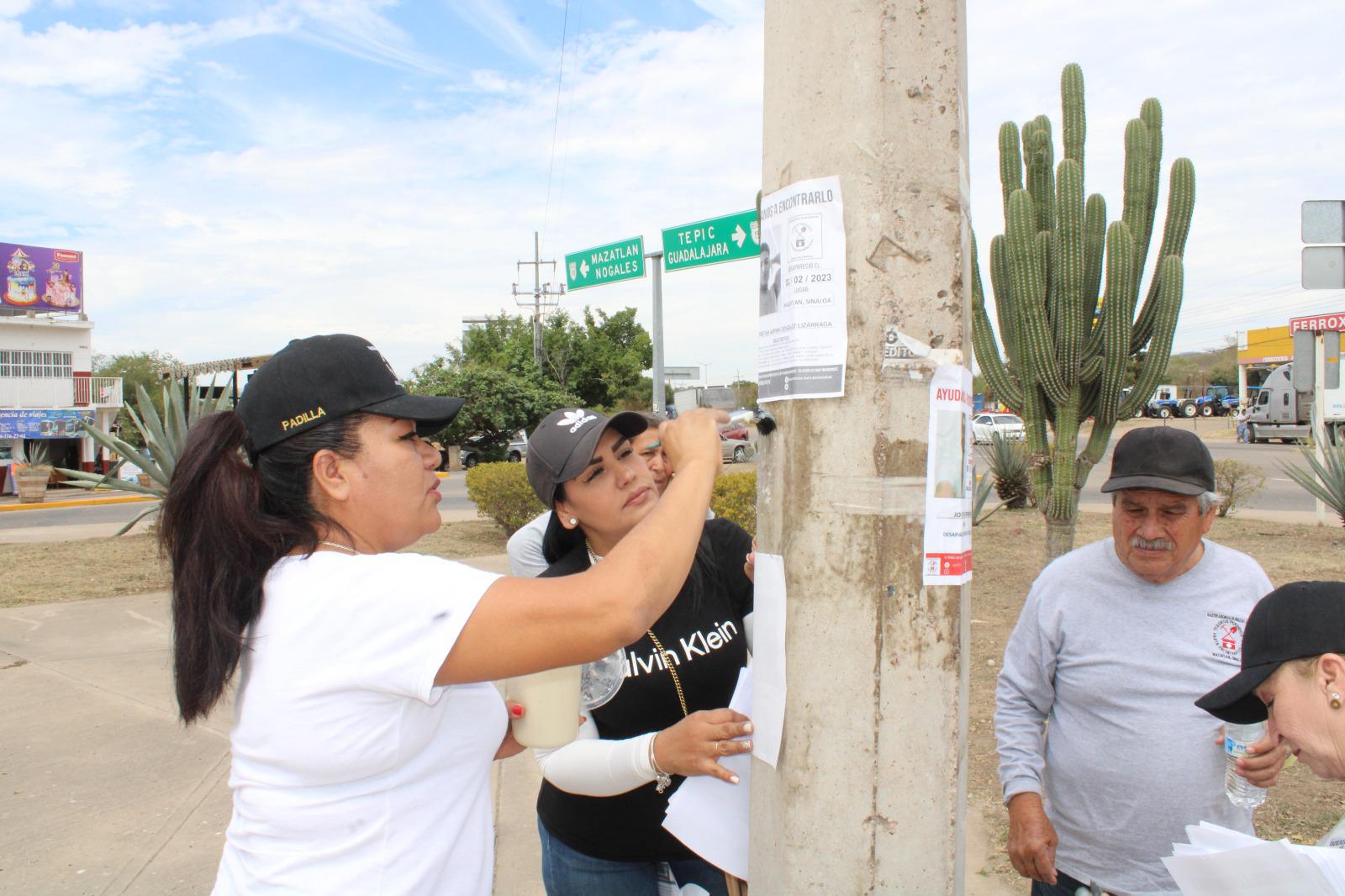 $!Lamenta grupo de rastreadoras que se arranquen carteles de sus desaparecidos