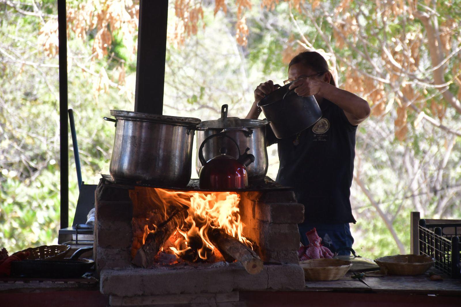 $!Restaurantes de Imala destacan recuperación de afluencia tras un año de violencia