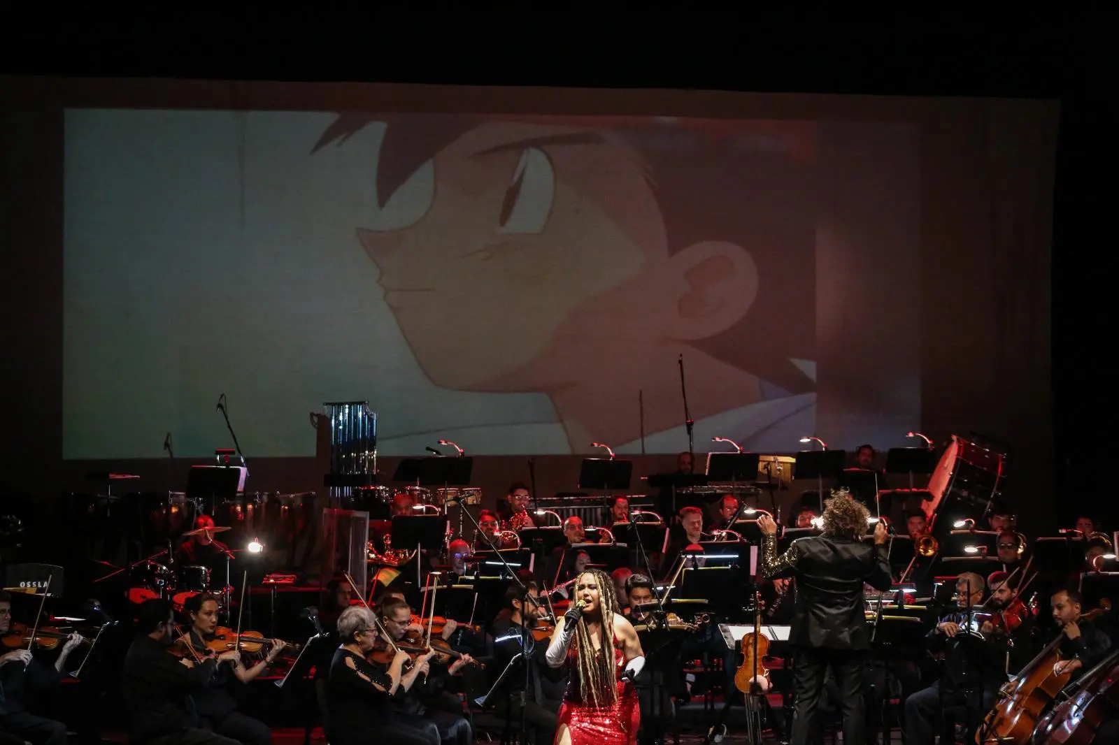 $!La cantante Marilyn Cháirez también participa en el evento.