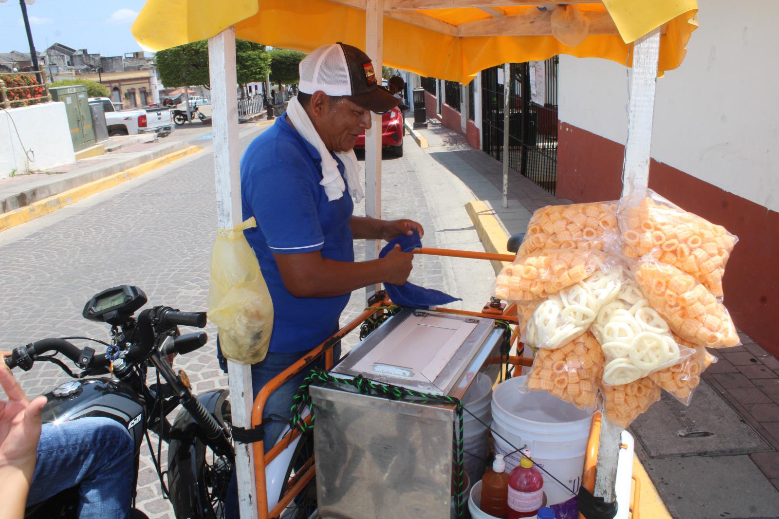 $!Altas temperaturas disparan ventas de productos refrescantes en Rosario