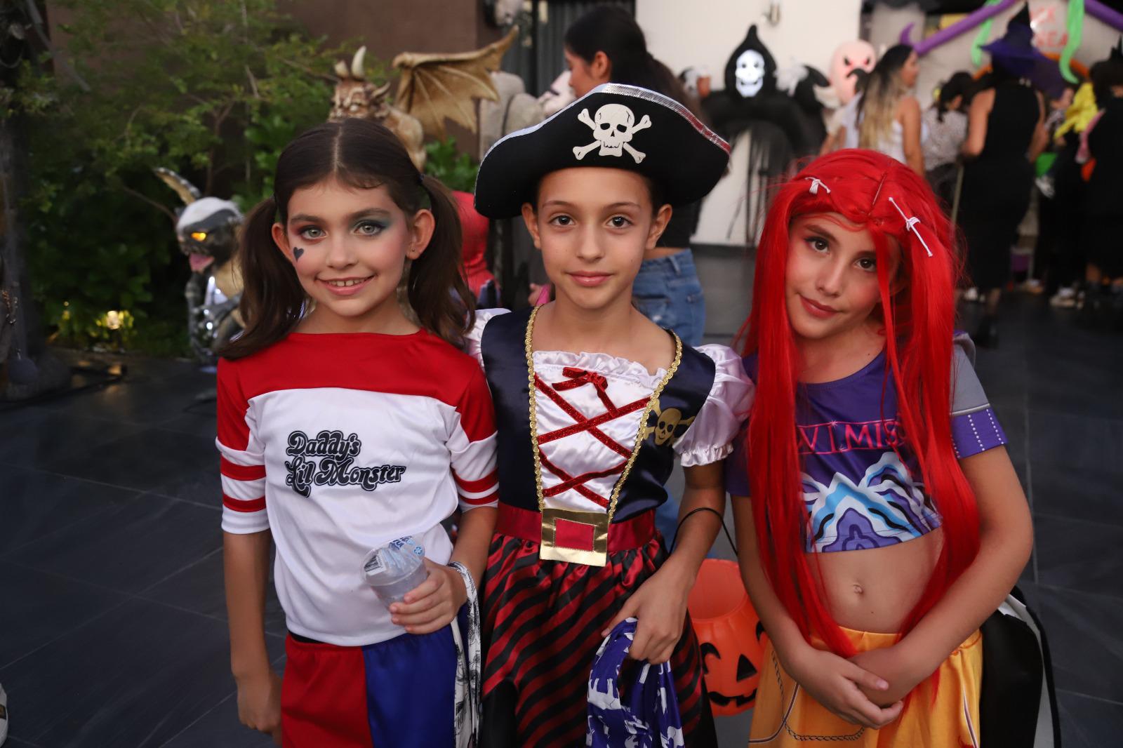 $!Familias de El Cid celebran Halloween con alegría y color en Mazatlán