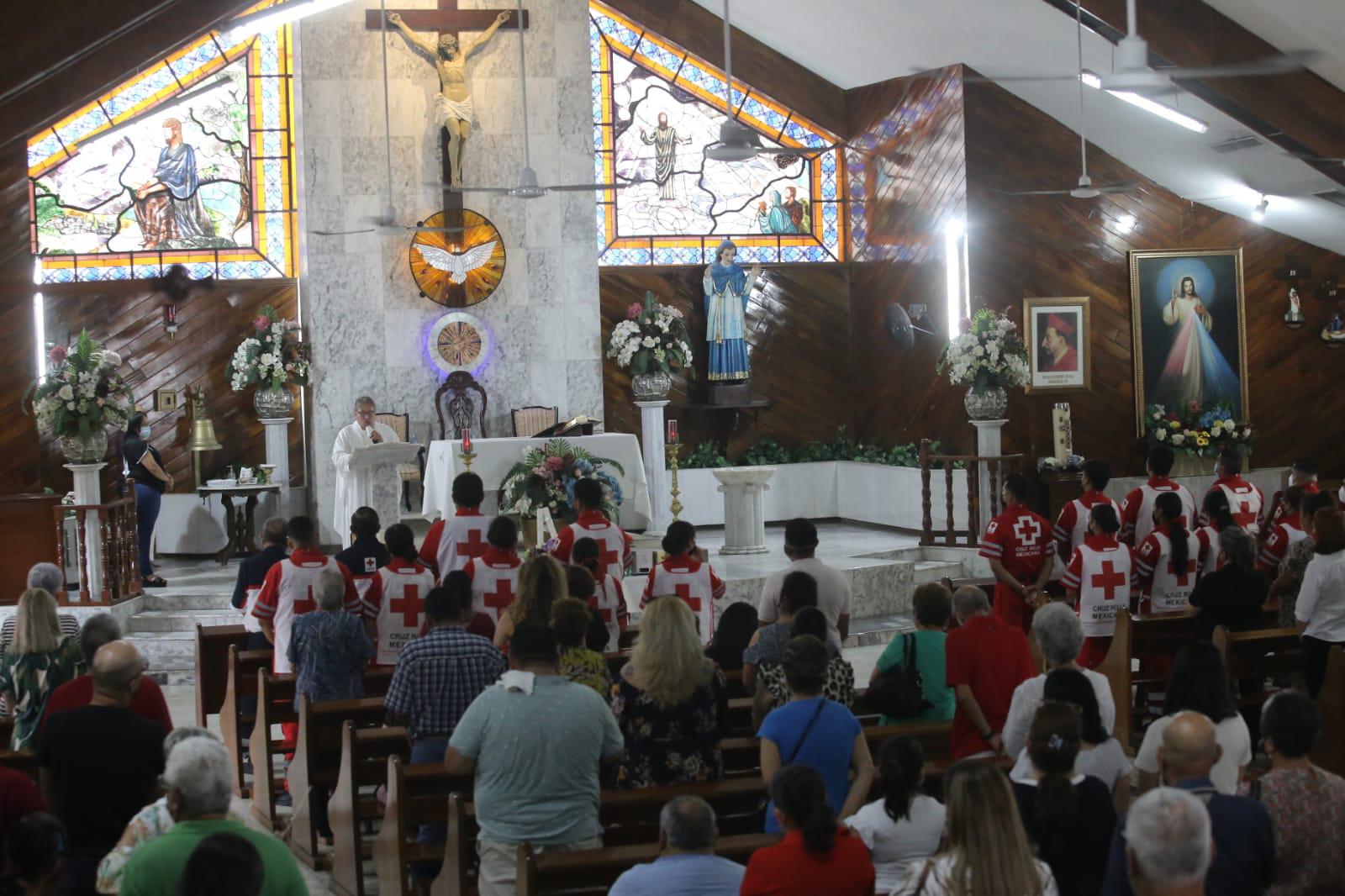 $!En Mazatlán, con misa dan gracias a socorristas de la Cruz Roja