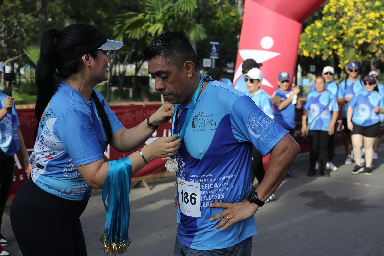 $!¡Inclusión y solidaridad! Mazatlán corre con el corazón en Carrera por la Parálisis Cerebral