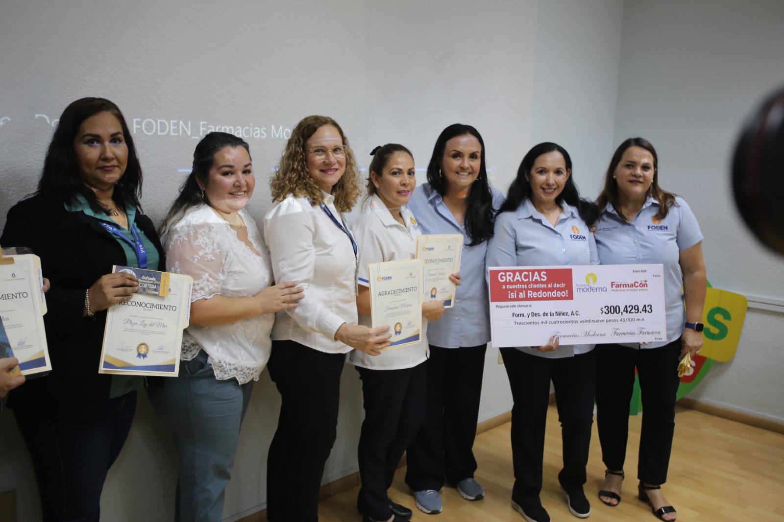 $!Entregan más de $300 mil en donativo para apoyar a niñez en Mazatlán