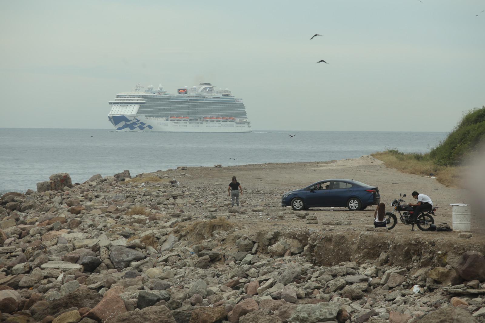 $!Trae crucero Royal Princess intensa jornada turística a Mazatlán