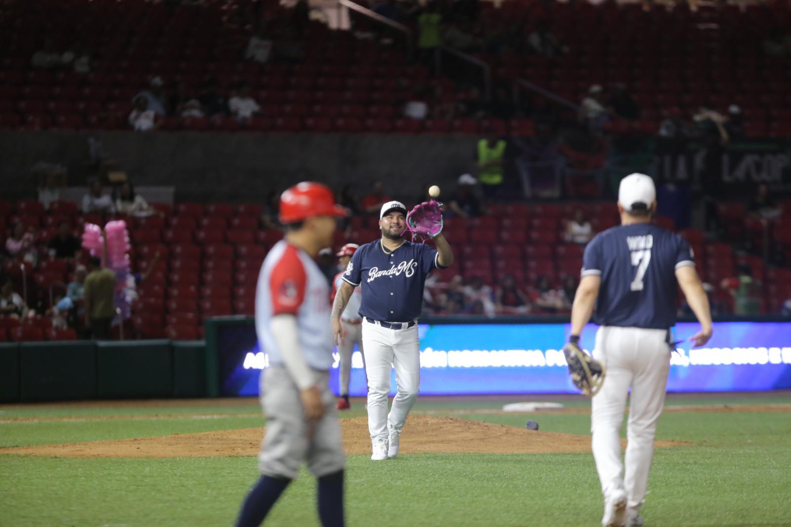 $!Venados de Mazatlán y Banda MS ofrecen una gran fiesta en el Teodoro Mariscal