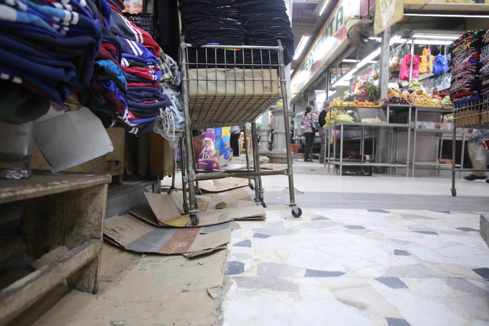 $!Descartan riesgos en obras al interior del Mercado Pino Suárez, en Mazatlán