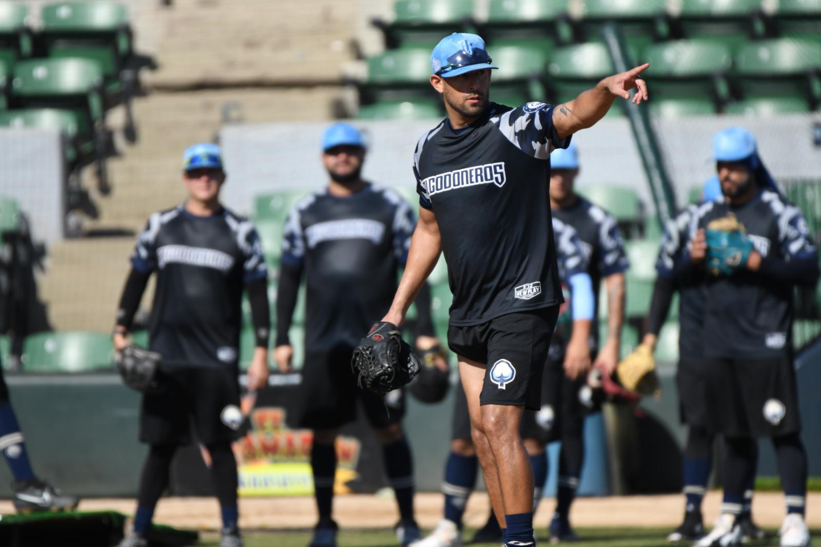 $!Ian Medina y Randy Delgado se unen al entrenamiento de Algodoneros